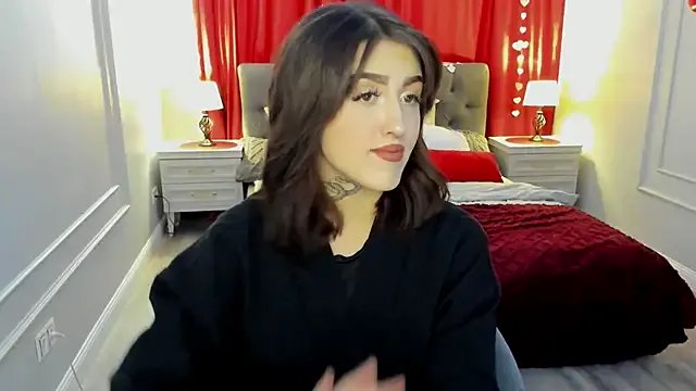 StripChat RaspberryGirle is Freechat RaspberryGirle — Change outfit