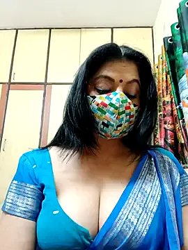 Ratna-777 on StripChat