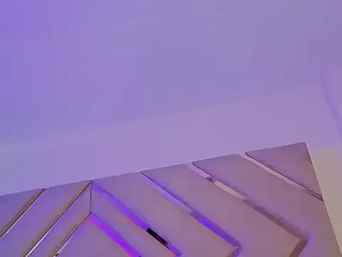 Raven_foxter1 on StripChat