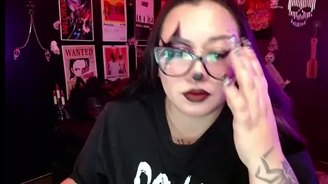 Ravendark_ on StripChat