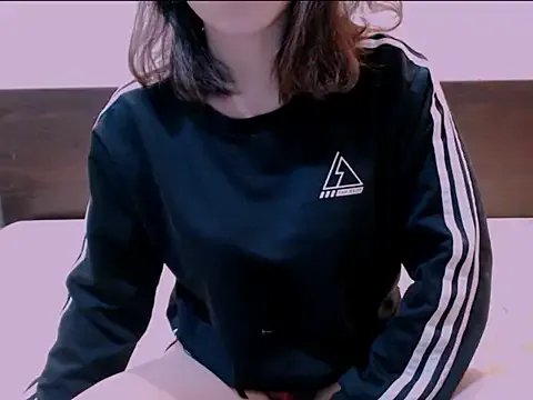 ravy_kim on StripChat