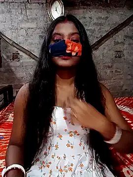 Freechat RAYI_Queen_4 on StripChat