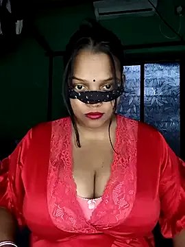 Realangel_9 on StripChat