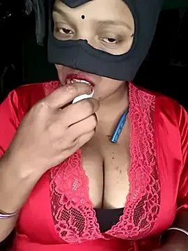 Realangel_9 on StripChat