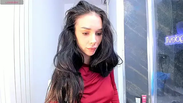 realhotfallingdevil on StripChat