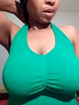 realsquirter on StripChat