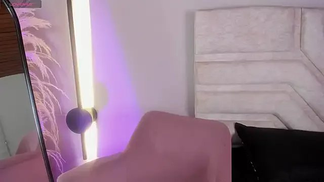 Rebeca_Williams_ on StripChat