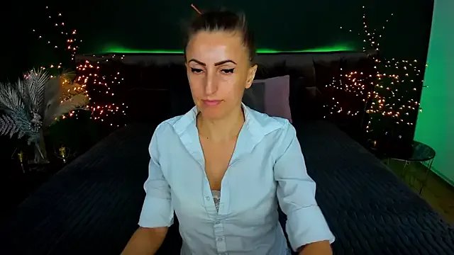 Rebecca_Diamond on StripChat