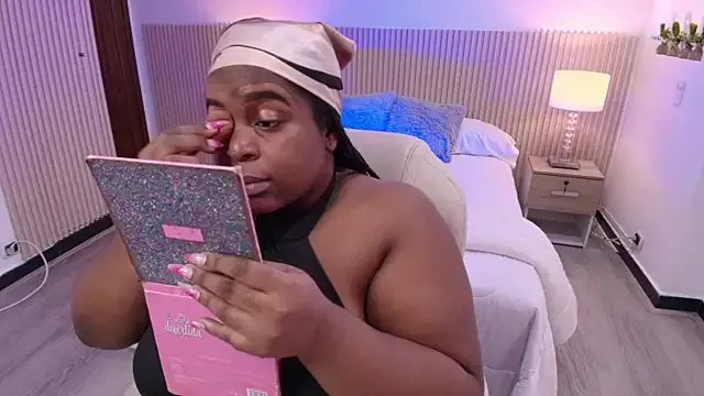 Rebeka_spencer on StripChat