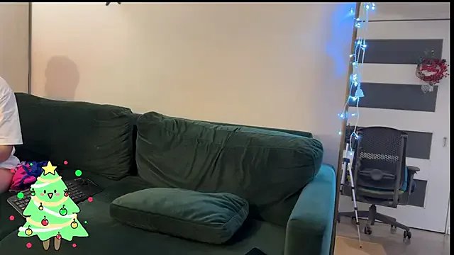 Redfloweer1 on StripChat