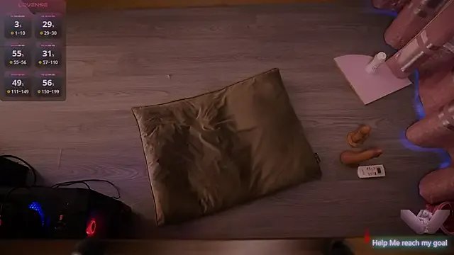 Redhead_Shark_new on StripChat