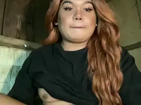 Freechat RedHead_Thalia on StripChat
