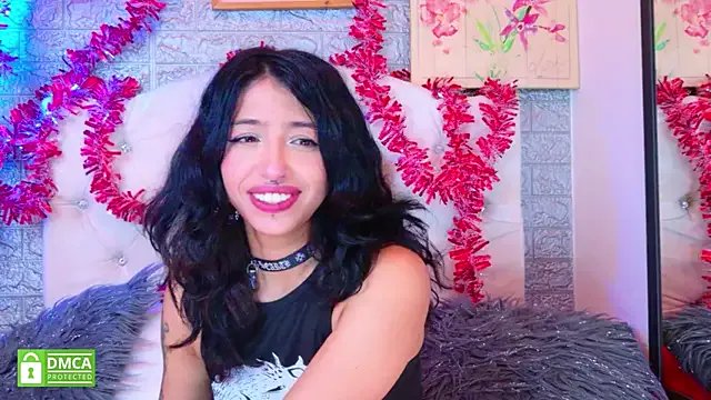 Freechat REDHOTTER_ on StripChat