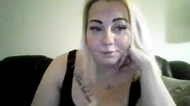 Redos1 — 5 minutters dildo show 