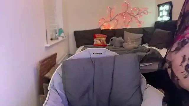 redxxxvixen on StripChat