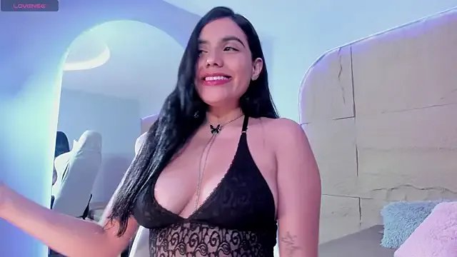 Freechat RenataLeclair on StripChat