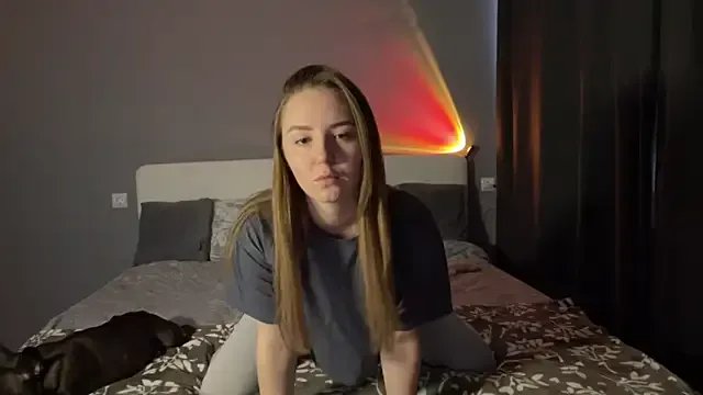 Reyleys — Freechat on StripChat