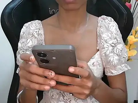 Richa_Patel on StripChat