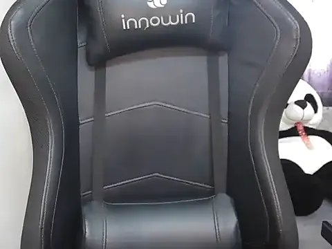 Richa_Patel on StripChat