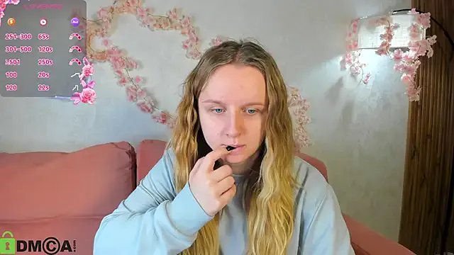 Rina_Panic on StripChat