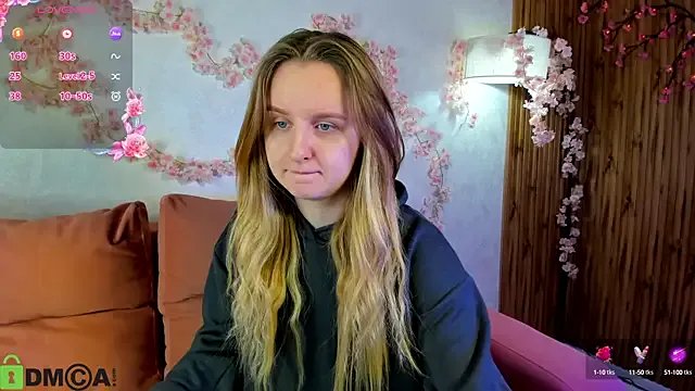 Rina_Panic on StripChat