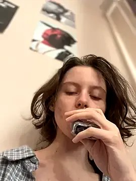 RinaMood on StripChat