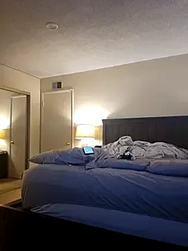 Roddog18 on StripChat