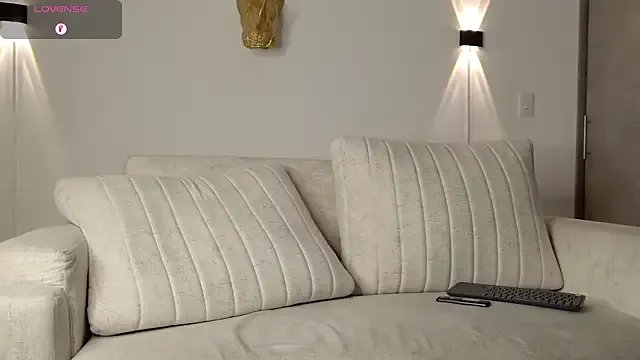 Roman_Lux on StripChat