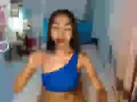 RomanticPearlTS on StripChat