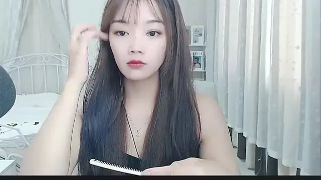 Romy-sweet on StripChat