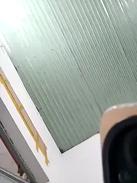 Rose_196 on StripChat