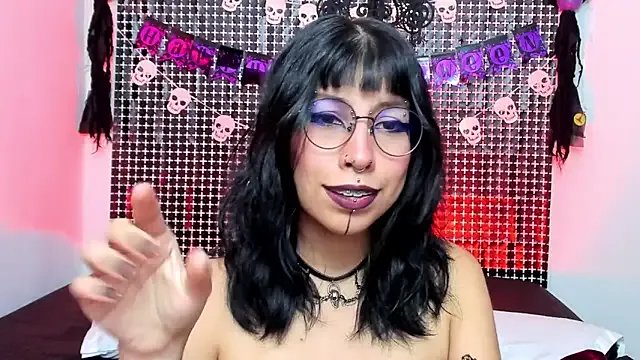 Freechat Rose_72 on StripChat