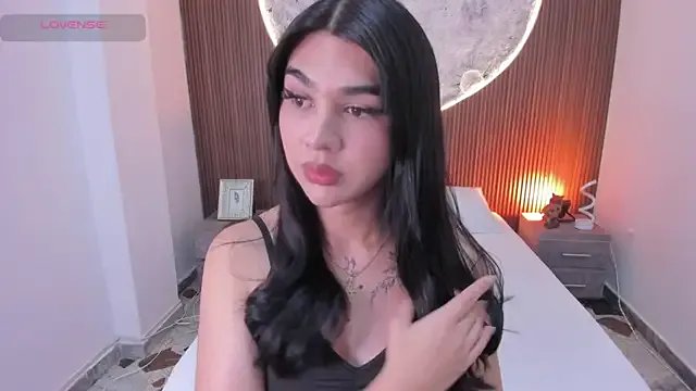 RoseCassie on StripChat