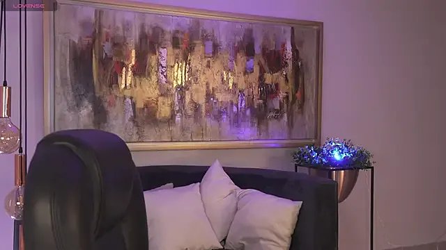 RoseFerrera on StripChat