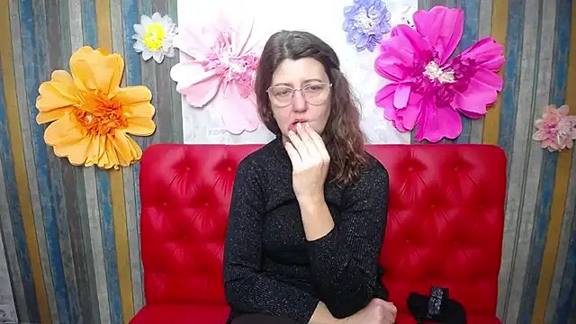 RoseHille on StripChat