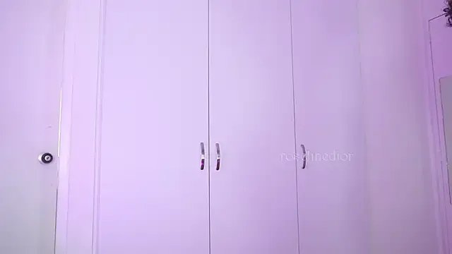 roselinedior on StripChat