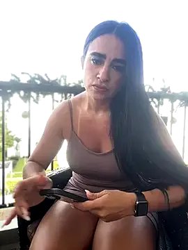 RoseOnYou on StripChat