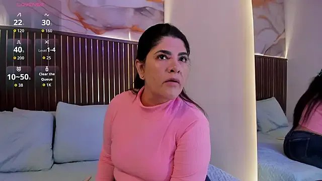 Roxie-NS on StripChat