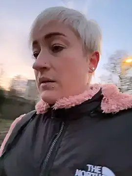 Rozendefotz on StripChat