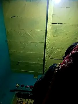 Rt_shreya on StripChat