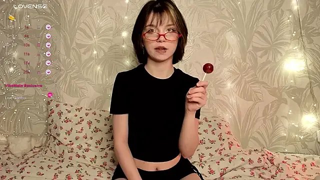 ruby_dallos on StripChat