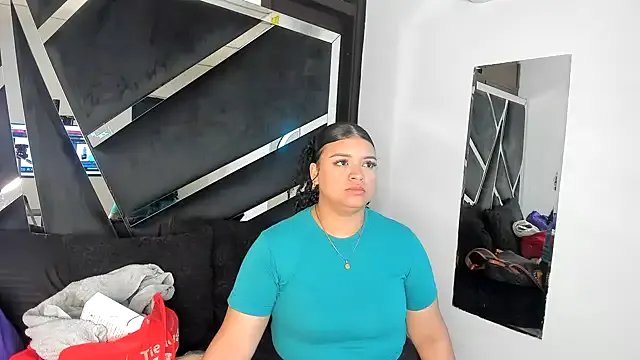 Rubyxht on StripChat