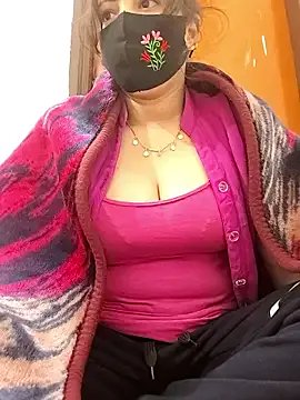 Saanvi-Sen on StripChat