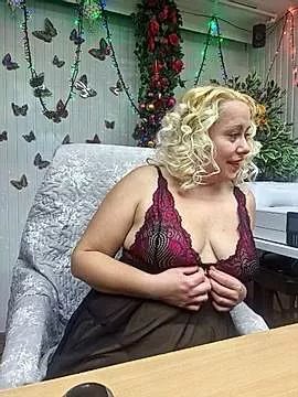 SabinaSweety on StripChat