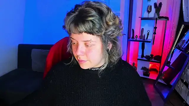 Sabrina_scarlett on StripChat