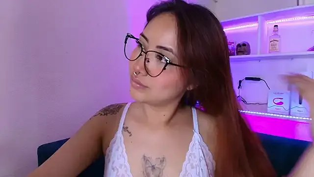 Saelivrae on StripChat