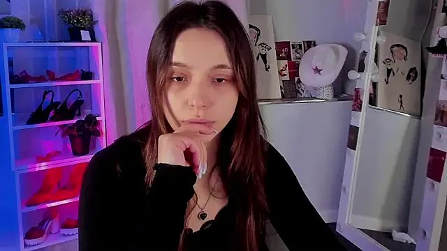 Freechat Sahara_Shields on StripChat