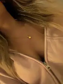 saliha_pinky_ — show tits + oil