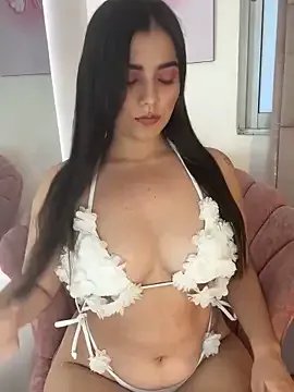 salomecute21 on StripChat