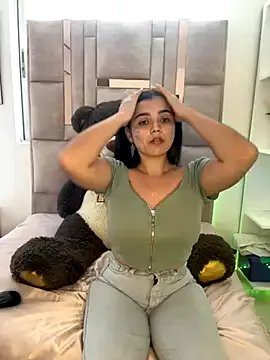 salomecute21 on StripChat